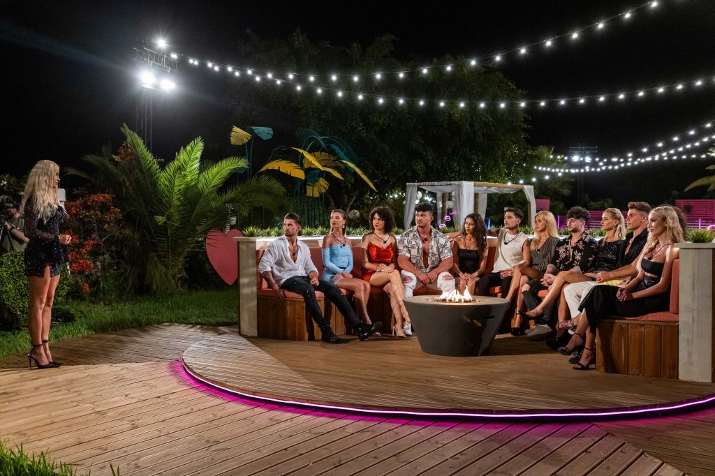concurenta eliminata love island romania 4