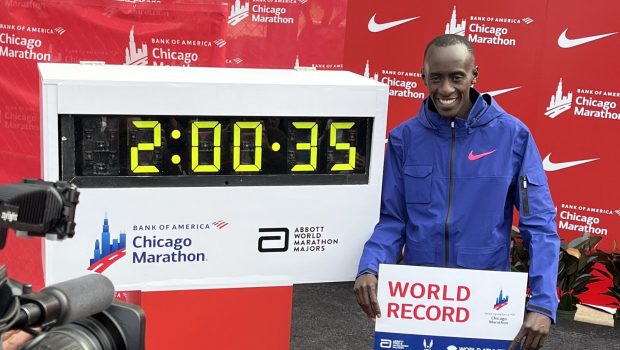 Kenyanul Kelvin Kiptum a doborât recordul mondial la maraton