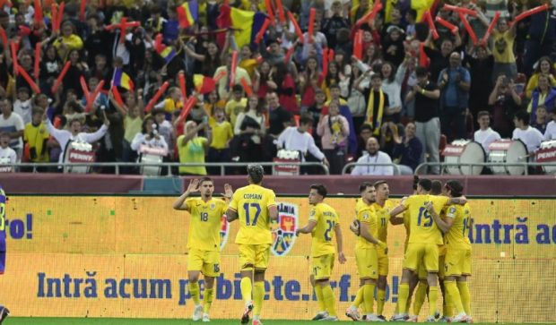 România – Andorra 4-0, în preliminariile EURO 2024. Tricolorii au dat recital pe Arena Naţională, unde au fost încurajați de peste 20.000 de copii