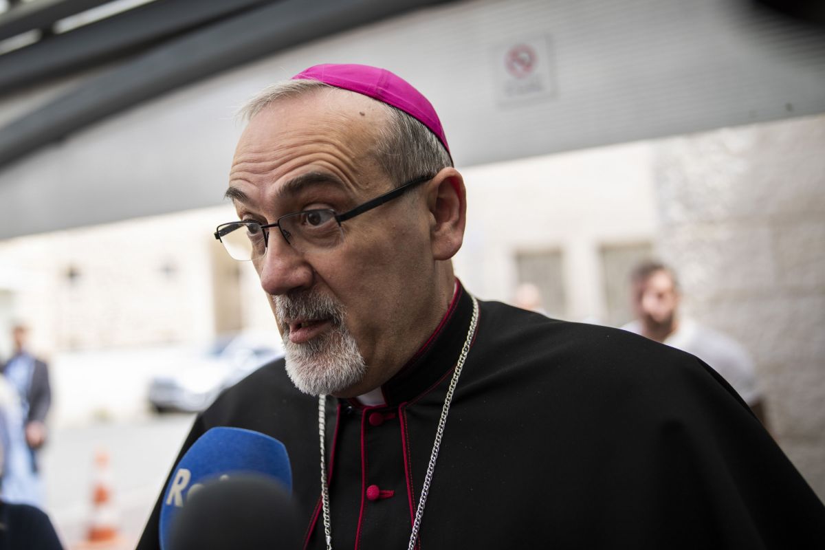 Patriarhul catolic din Ierusalim este dispus să fie luat ostatic dacă Hamas eliberează copiii ținuți prizonieri