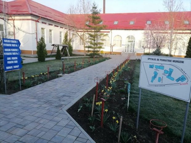 Trei pacienți morți la Spitalul de Psihiatrie din Murgeni, 29 internați după ce au mâncat pangasius de la mănăstire și conservă de pește de la spital. Rafila anunță o anchetă. UPDATE