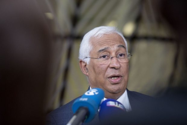 Premierul portughez a demisionat, într-un uriaș scandal de corupție. Antonio Costa e vizat de ancheta în care a fost deja arestat șeful său de cabinet