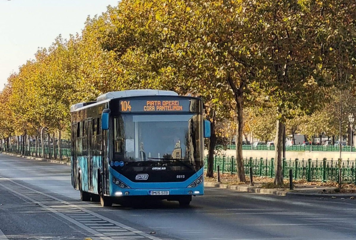 Programul de transport public se adaptează pentru meciul România-Elveția