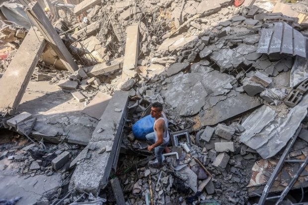Război Israel-Hamas, ziua 29: Israelul anunță că a terminat de încercuit orașul Gaza. Hamas spune că peste 60 de ostatici au dispărut în urma unui atac aerian israelian