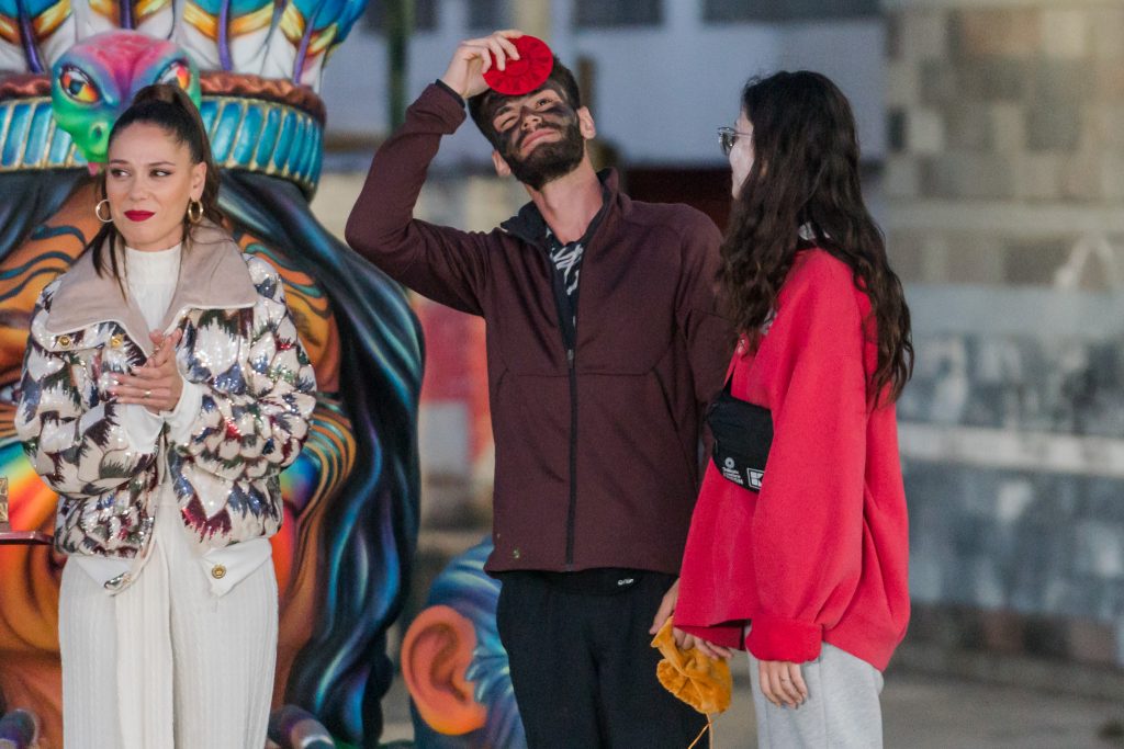Probleme imense pentru concurenții de la „America Express” 2023 din cauza alunecărilor de teren masive - Un dezastru natural lovește competiția, case distruse sub avalanșa de pământ 8 edward si cleopatra au parasit competitia