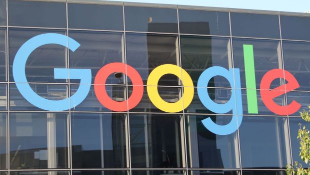 Alphabet, aproape de pragul istoric de 4 trilioane de dolari: acțiunile Google ating un record