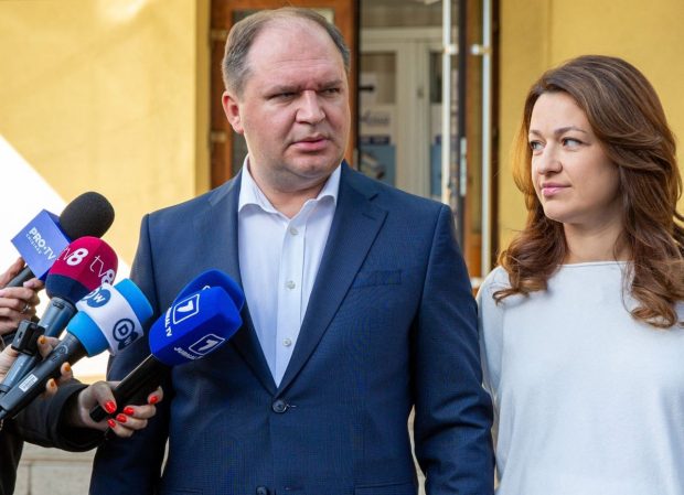 Prorusul Ion Ceban câștigă din nou la Chișinău, oligarhul Șor își impune candidații de rezervă, dar PAS revendică victoria la alegerile locale din Republica Moldova