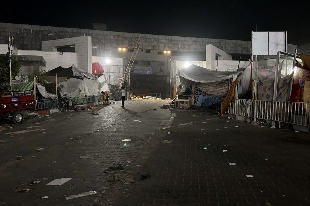 Cel mai mare spital din Gaza și-a suspendat activitatea, în urma luptelor intense. Liderul Hezbollah promite că frontul cu Israelul „va rămâne activ”