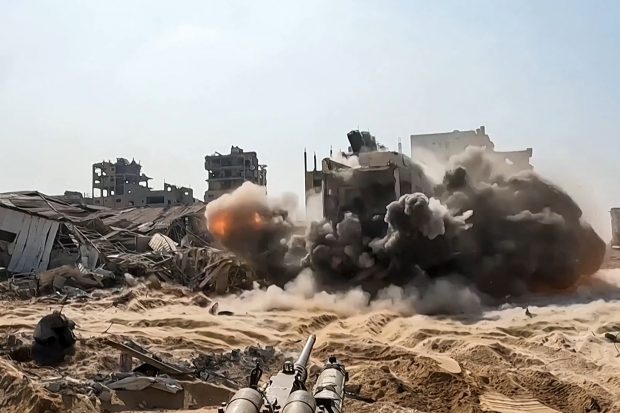LIVETEXT | Israelul anunță lupte „semnificative” cu Hamas în orașul Gaza și spune că a preluat controlul asupra a 11 posturi militare ale grupării