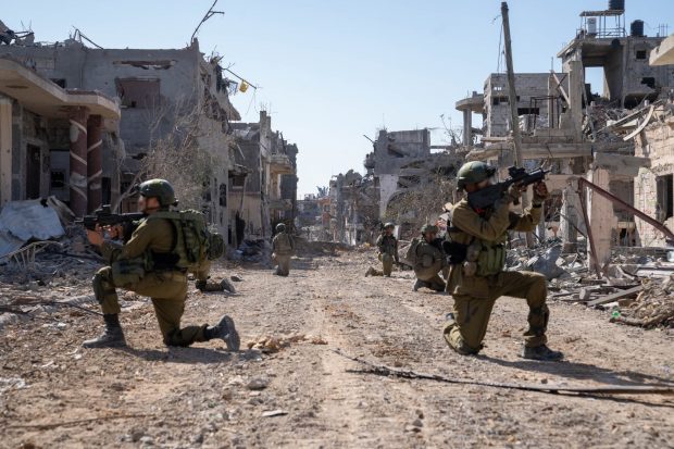 Război Israel-Hamas, ziua 38: Hamas „a pierdut controlul asupra Fâșiei Gaza”, anunță ministrul israelian al Apărării. Niciun spital din nordul enclavei nu mai funcționează