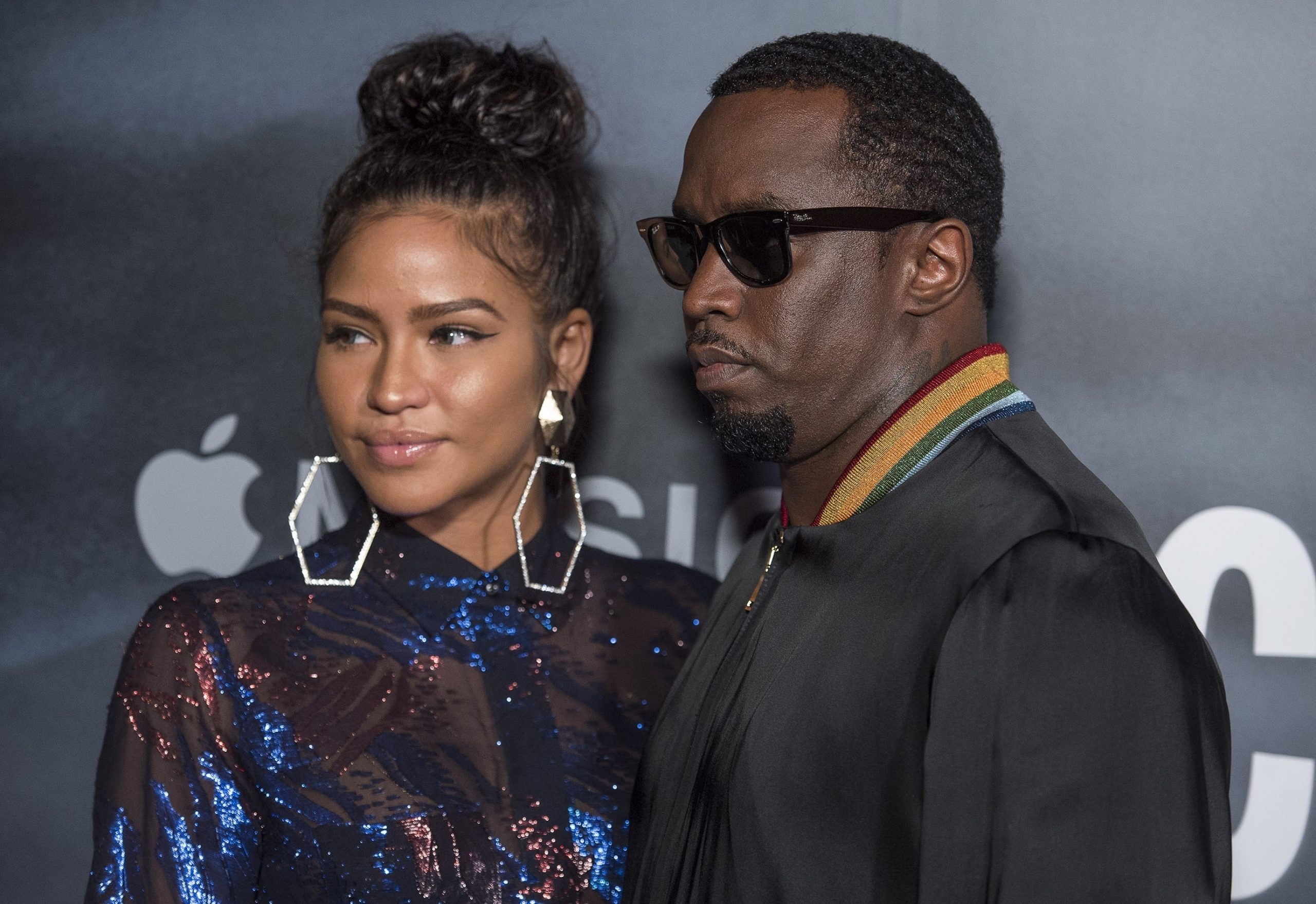 Sean „Diddy” Combs și Cassie Ventura s-au împăcat, după acuzațiile de viol. Sean „Diddy” Combs și Cassie Ventura s-au împăcat, după acuzațiile de viol.