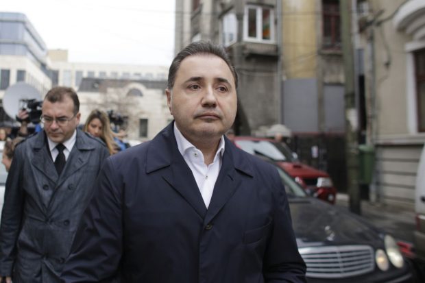 ÎCCJ a redus cu un an pedeapsa fostului deputat Cristian Rizea pentru că spălarea de bani de care era acuzat s-a prescris