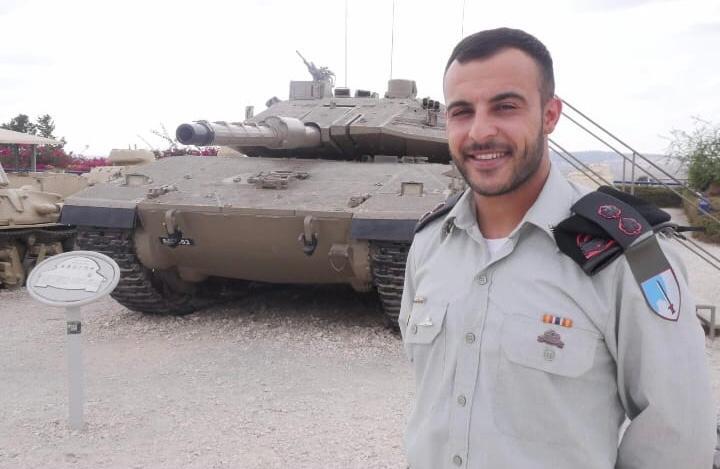 Un militar israelian a fost omorât în luptele cu Hamas. Este cel mai înalt rang al armatei israeliene mort în timpul atacului terestru asupra Fâșiei Gaza. Un militar israelian a fost omorât în luptele cu Hamas. Este cel mai înalt rang al armatei israeliene mort în timpul atacului terestru asupra Fâșiei Gaza.