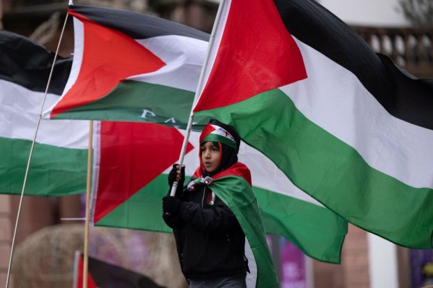 O înaltă oficială CIA a postat un mesaj pro-palestinian pe Facebook. Ce se află în spatele neobișnuitului gest public