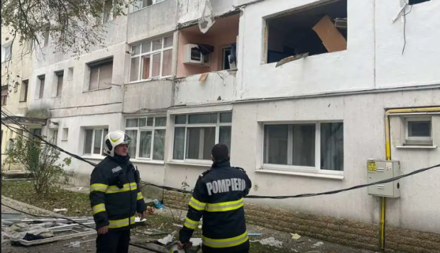 3 persoane au fost rănite, după o explozie puternică într-un apartament din Bacău