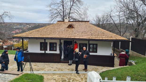 Ce spun primii vizitatori de la Bojdeuca lui Ion Creangă din Iași, obiectul unei renovări controversate