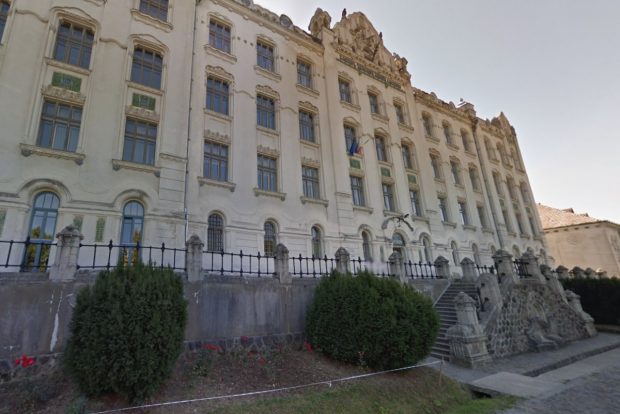 Un perete s-a prăbușit la internatul unui liceu din Harghita. ISU: „Posibil persoane surprinse sub dărâmături”