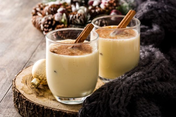 Lichior de ouă – cum se face eggnog