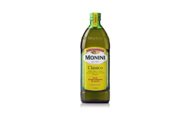 De sărbători totul va fi mai bun și mai gustos cu uleiul de măsline extra virgin Monini, chiar și cozonacul!