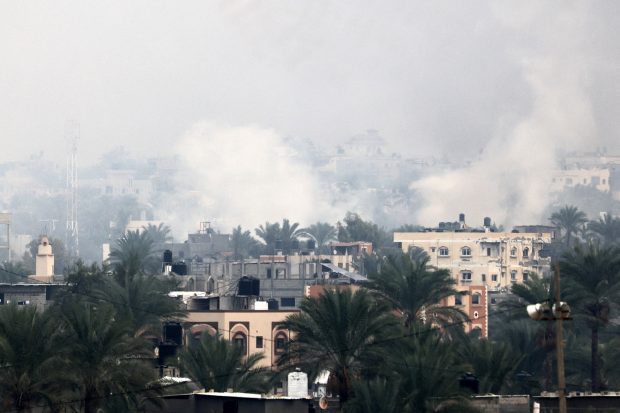 Război Israel-Hamas, ziua 60: Armata israeliană anunță că a înconjurat orașul Khan Younis, aflat în sudul Fâșiei Gaza și transformat în principala sa țintă