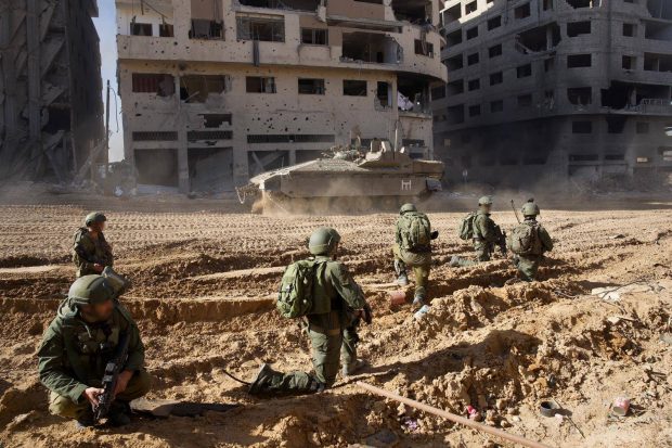Război Israel – Hamas, ziua 64: „Lupte grele” în Fâșia Gaza. Șeful armatei israeliene afirmă că sistemul Hamas începe „să se dezintegreze”, iar Netanyahu promite că „războiul justificat” va continua