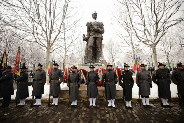 Ziua Unirii Principatelor Române. Klaus Iohannis și Marcel Ciolacu au rămas la București. Ciucă și liderii opoziției, la ceremoniile de la Iași