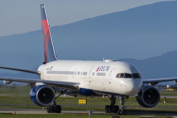 Un avion Boeing 757, cu 190 de persoane la bord, și-a pierdut roata din față când se pregătea să decoleze din Atlanta