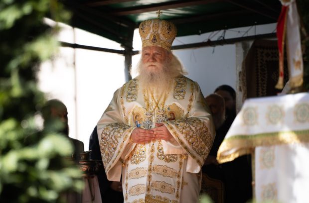 Arhiepiscopul Sucevei, Calinic, a fost operat. Care este starea lui