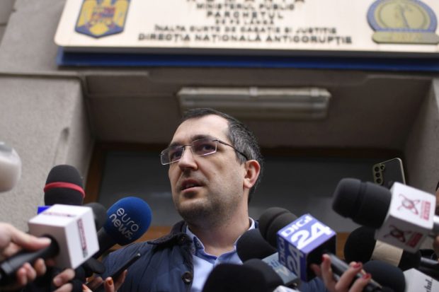 Vlad Voiculescu, despre urmărirea sa penală de către DNA: „Dacă dosarul meu ar fi public, adevărul ar fi 100% clar”