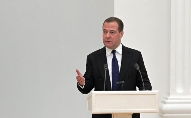 Dmitri Medvedev, despre războiul din Ucraina: „Probabilitatea unei noi ciocniri va rămâne la nesfârşit”