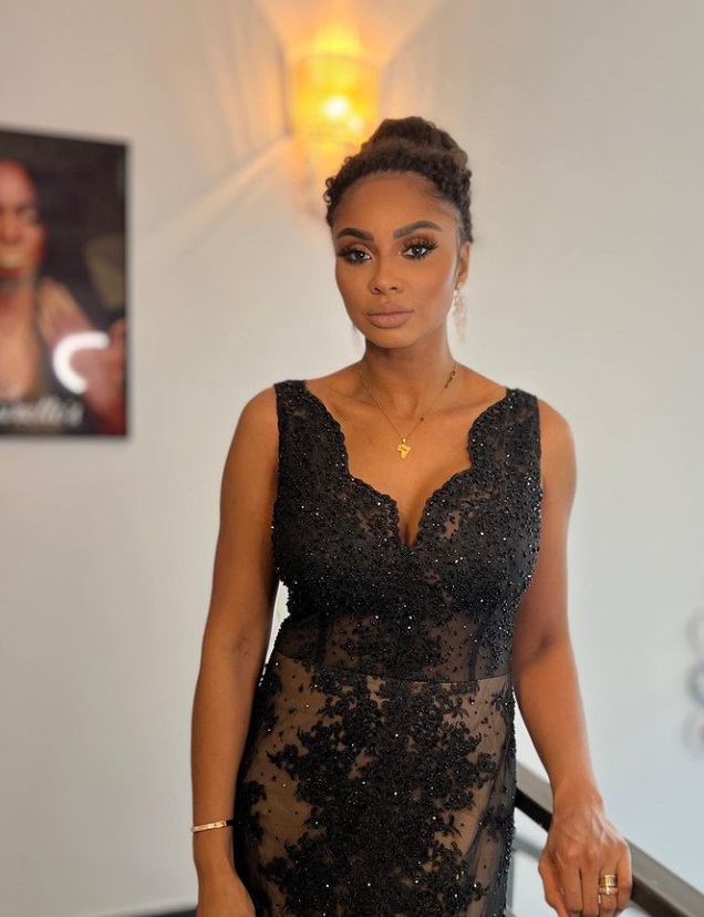 laurette bani 2