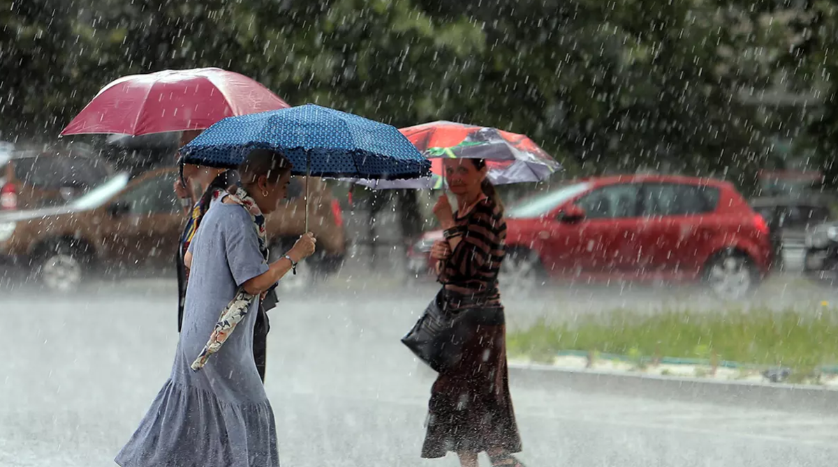 Alertă meteo de ploi, ninsoare, vânt puternic și polei. ANM anunță schimbări radicale ale vremii