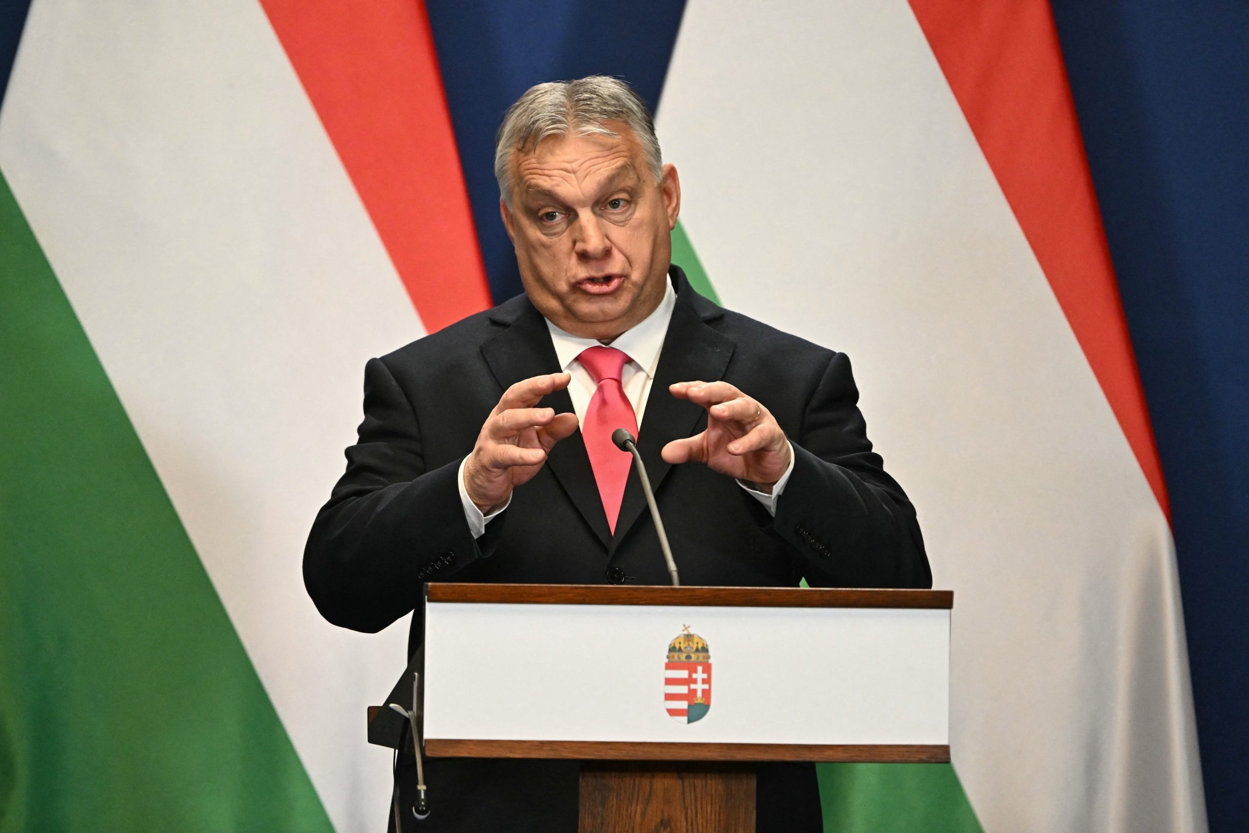 UE amenință să folosească „opțiunea nucleară” împotriva Ungariei, dacă Orban blochează banii pentru Ucraina la summitul din 1 februarie