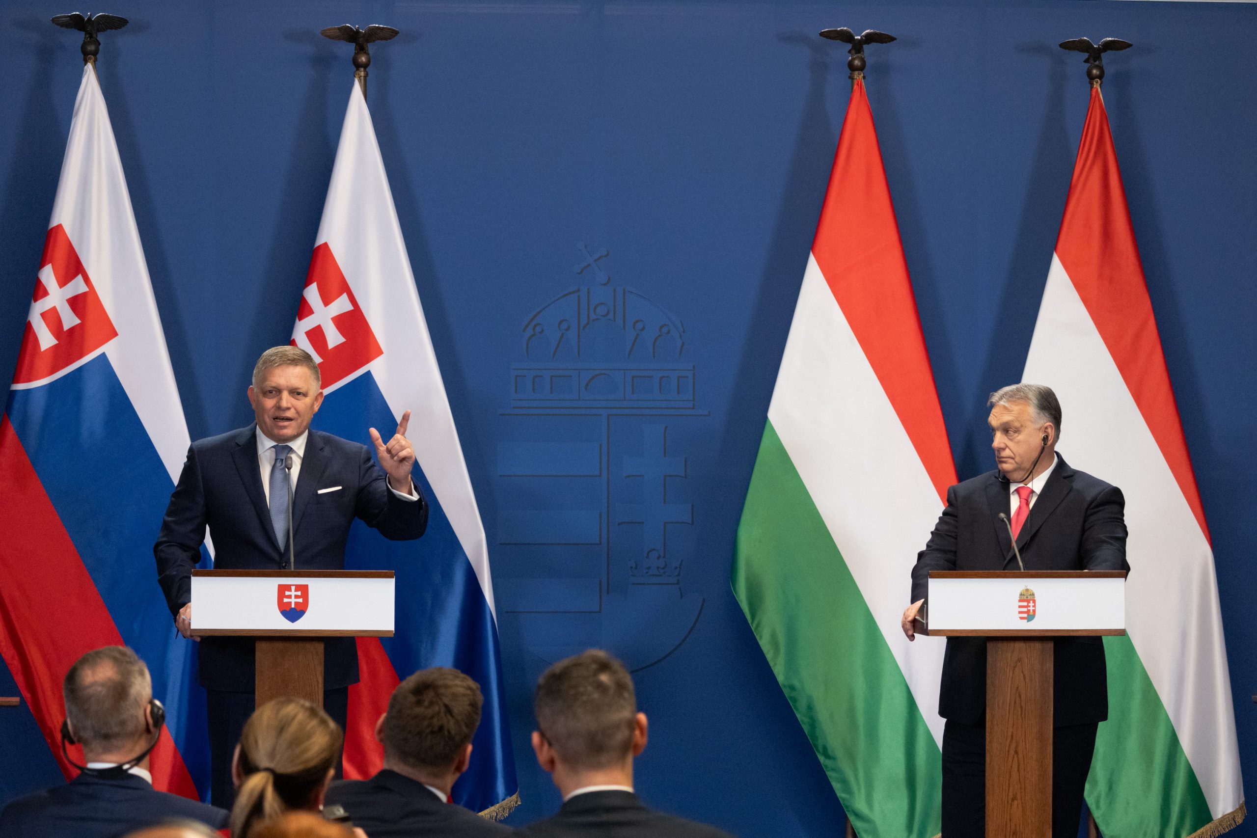 Robert Fico amenință că va bloca aderarea Ucrainei la NATO, spunând că aceasta trebuie să cedeze Rusiei „o bucată de teritoriu”