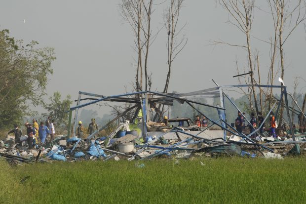 Cel puțin 20 de morți după ce o fabrică de artificii a explodat, în Thailanda. Autoritățile nu au găsit niciun supraviețuitor | VIDEO