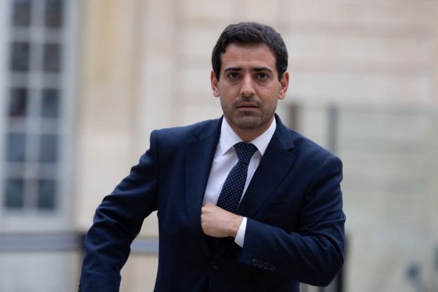 Stéphane Séjourné, înlocuitorul lui Cioloș la șefia Renew și fost partener de viață al premierului Attal, devine cel mai tânăr ministru de externe al Franței
