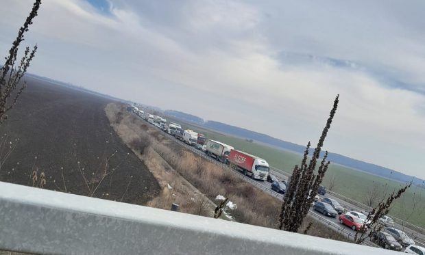 Protestele fermierilor și transportatorilor, ziua 10: Traficul a fost blocat pe Autostrada București-Ploiești. Nicușor Dan anunță cum se va desfășura manifestația din București