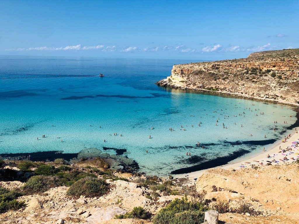 Cele mai frumoase plaje din lume in 2024: Descopera Paradisul pe Pamant! 2 2 conigli