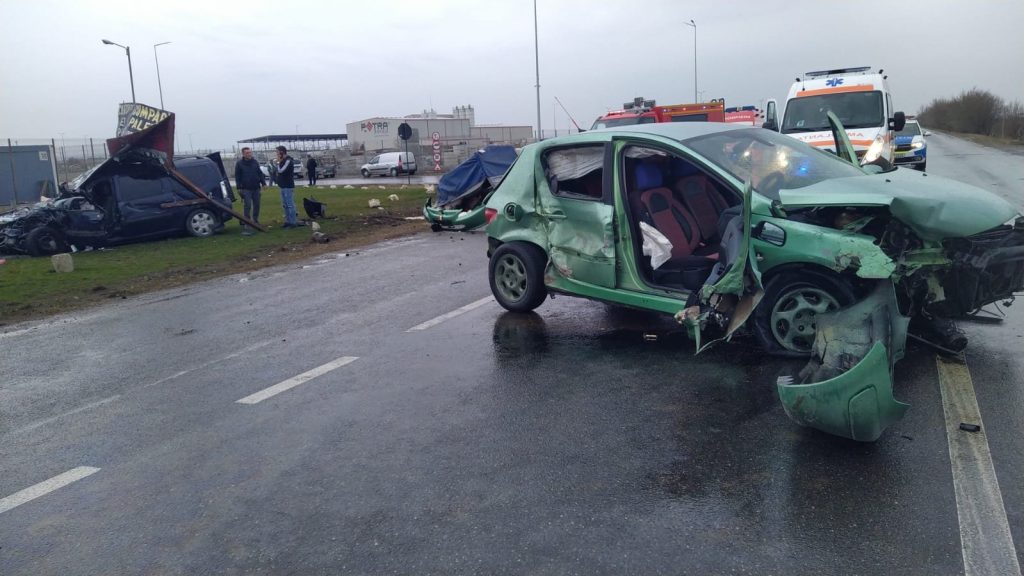 Accident grav în apropiere de Ploiești 1 5a676497 fe77 49a8 9c74 7a14ded503b3 1