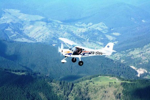 O bucată dintr-un avion de agrement a căzut în județul Mureș