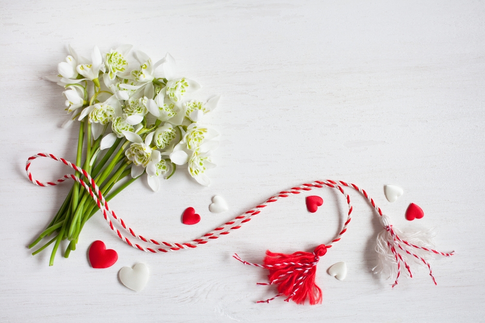 cum faci un snur de martisor