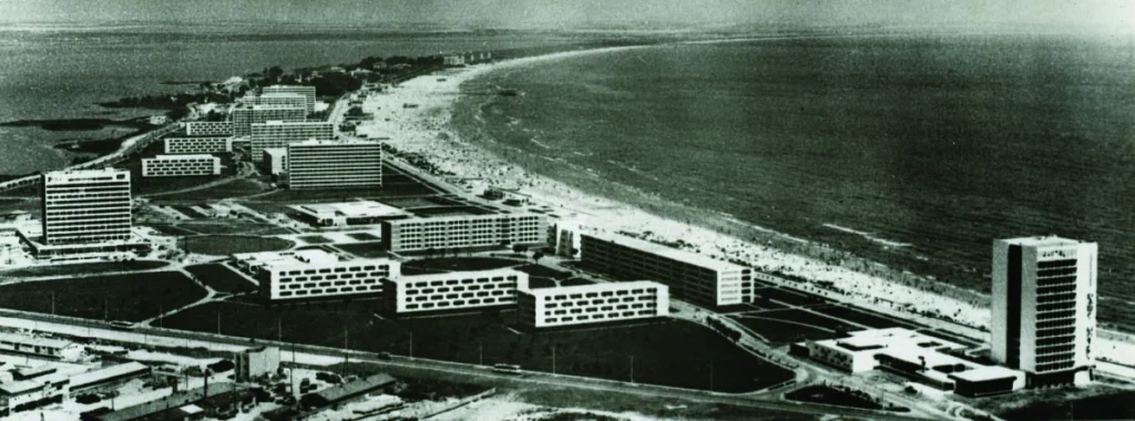 Haosul urbanistic dintre Mamaia și Năvodari. Ultima modernizare românească sau imaginea catastrofei