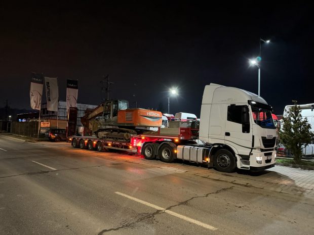 Ghid pentru selectarea unei firme de transport utilaje în București-Ilfov