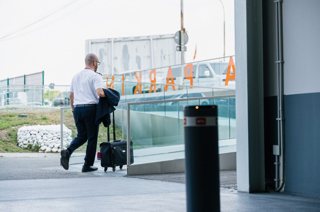 libertateaolimpiaparking parcare aeroport otopeni 2 1