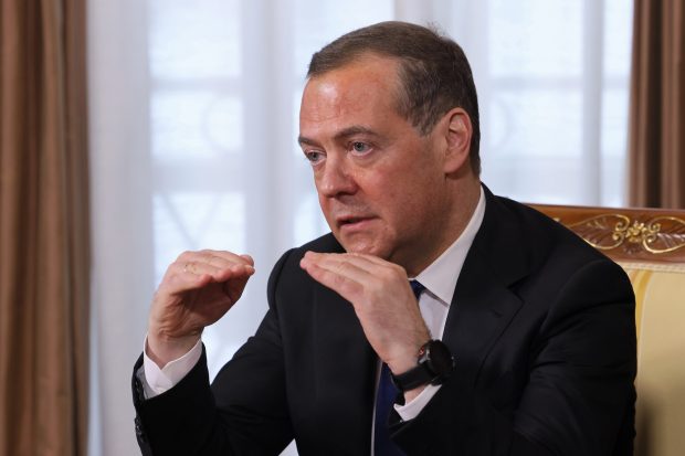 Dmitri Medvedev spune că Moscova nu se va opri până nu va cuceri „orașul rusesc” Kiev. „Avem multă treabă de făcut” | VIDEO