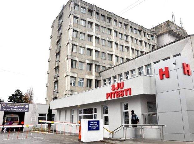 Șefa Secției de Psihiatrie a Spitalului de Urgență Pitești, reținută pentru mită. A luat şpagă de cel puțin 147 de ori în patru luni