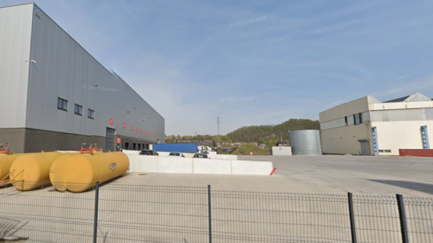 Șofer român de TIR mort în parcarea firmei pentru care lucra, în Belgia: „Zdrobit și târât în jur de zece metri”