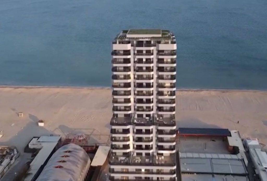 antonia si alex velea apartament la mare 3