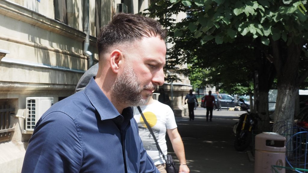 Oana Zăvoranu s-a prezentat drept victimă la procesul în care este acuzată de șantaj: „Bogdan Furtună m-a lăsat fără un milion de euro și cu o groază de datorii” 4 avocatul oanei zavoranu ionut silviu calin complice la santaj
