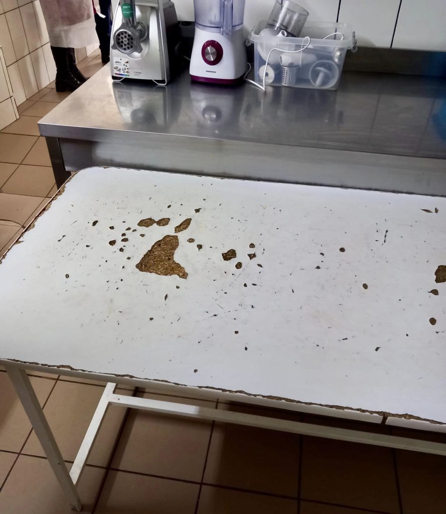 centru batrani calinesti foto faceb sebastian hotca